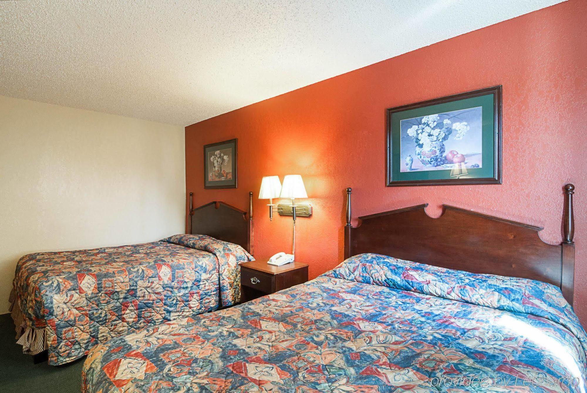 Hotel Super 8 By Wyndham Benton Harbor St Joseph Esterno foto